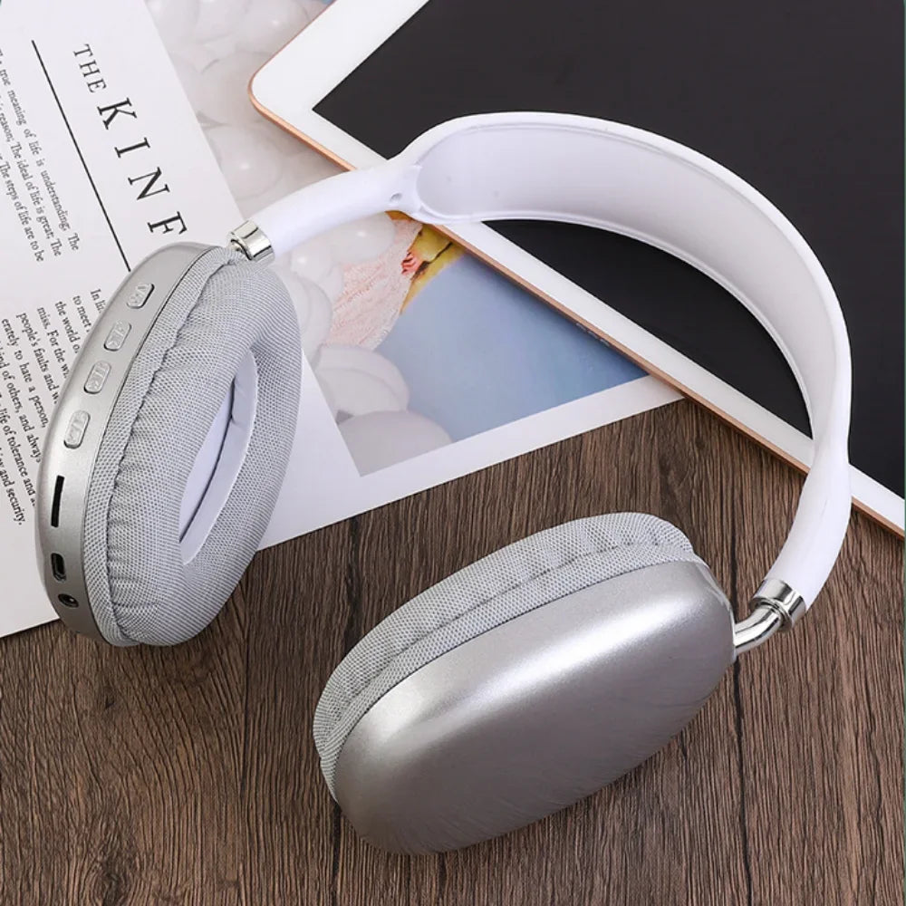 P9 Pro Max Wireless Bluetooth Headphones Foldable Over Ear TF Card Support 10 Hour Playtime