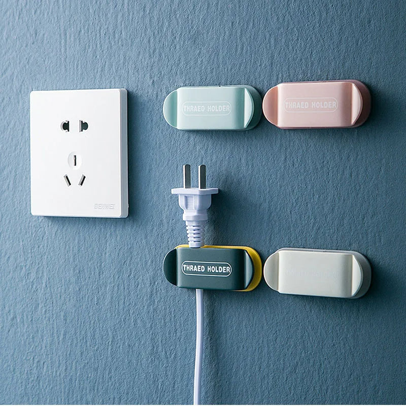 Plug Retainer Thread Holder 4pcs – Cable Clip Organizer & Socket Adapter Holder