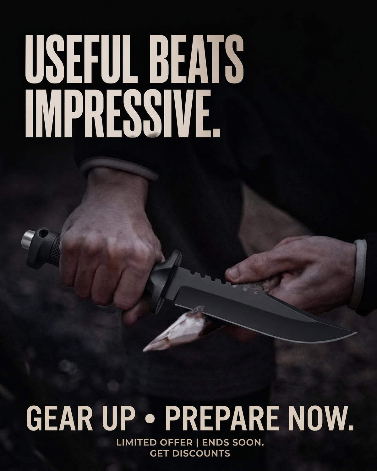 Heavy-Duty Tactical Fixed Blade Hunting Knife with Glass Breaker 32 cm Camping Knife